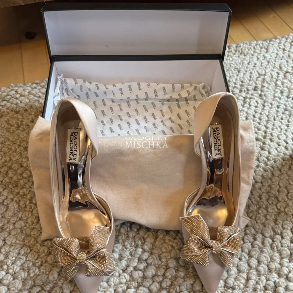 Badgley Mischka Meilani Blush Pink Satin Kitten Heel Crystal Bows